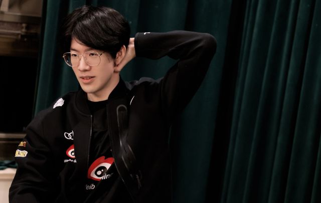 明日首发名单：朱开白教坐镇评论席 Flandre首发出战对决Shanji