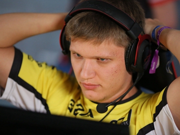 还是你最稳，RNG小组第一成功出线