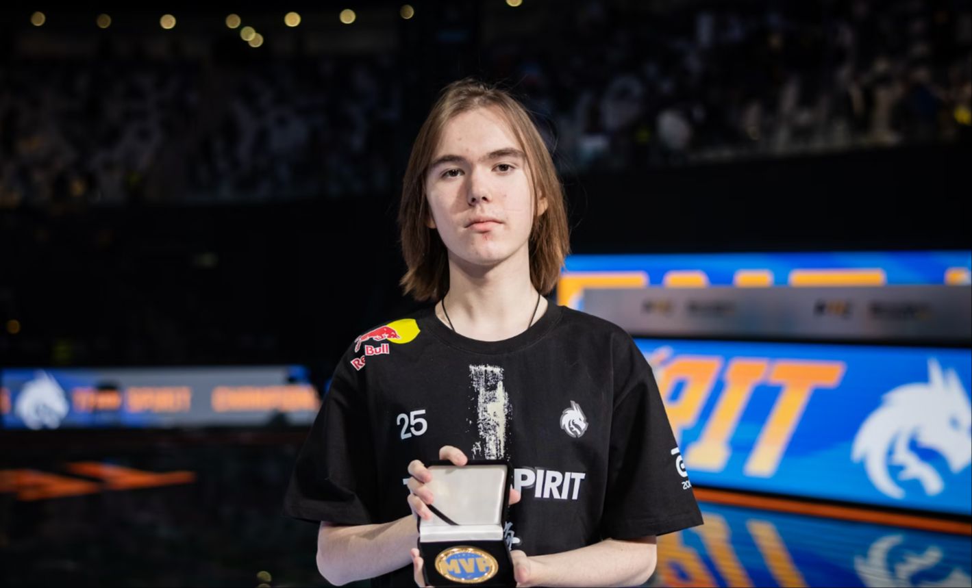 NiP和 Fnatic 在StarLadder布达佩斯Major 2025第一阶段的第三轮中取得胜利