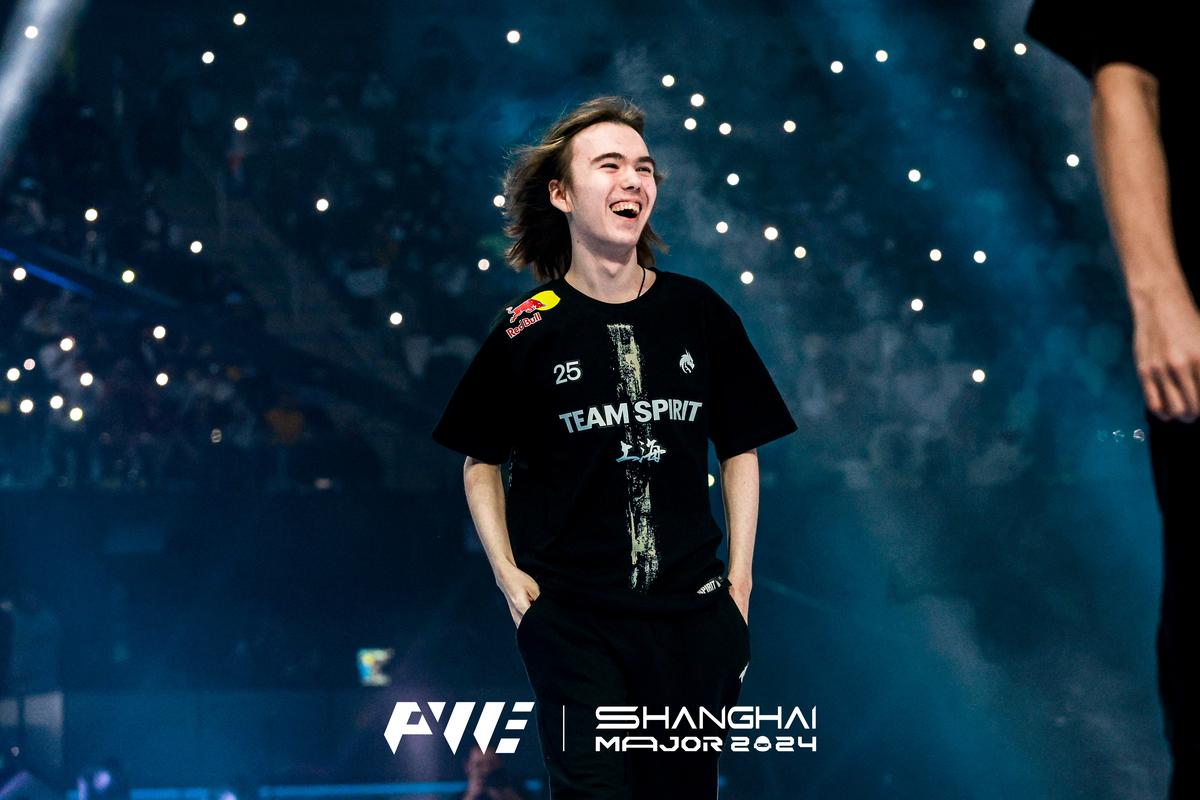 WBG官方：王校长杀手—打野youdang上调至一队