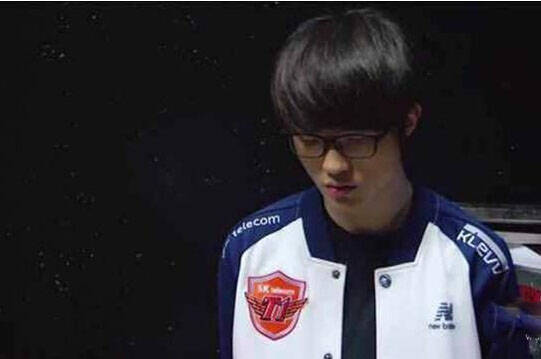 Anyone's Legend 赢得了比赛，并确认晋级2025 LPL 淘汰赛的第一阶段